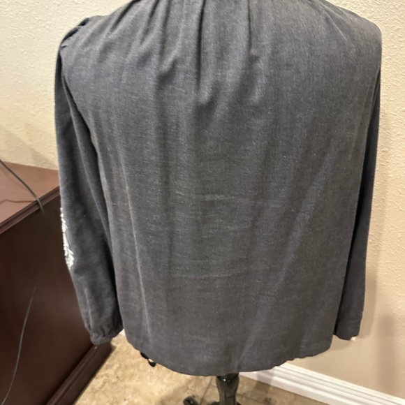 Ivy Jane long sleeve top - Picture 2 of 4